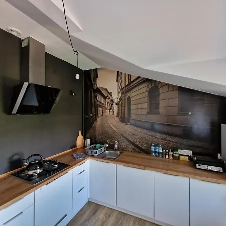 Max Przy Pkp, Klimatyzacja, Parking