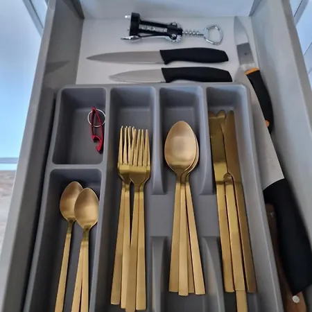 Max Przy Pkp, Klimatyzacja, Parking