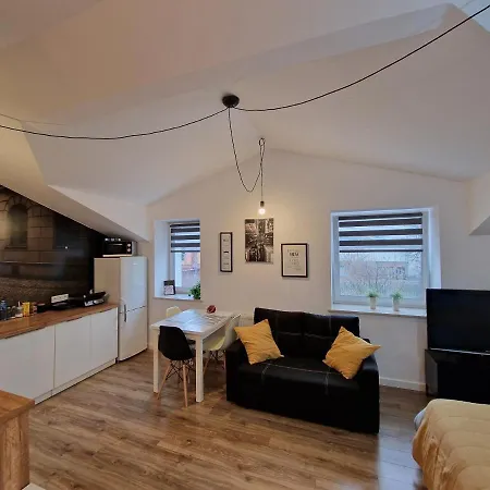 Max Przy Pkp, Klimatyzacja, Parking Lublino